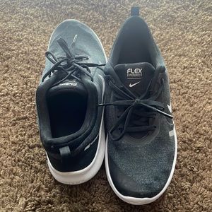 Nike flex experience 8